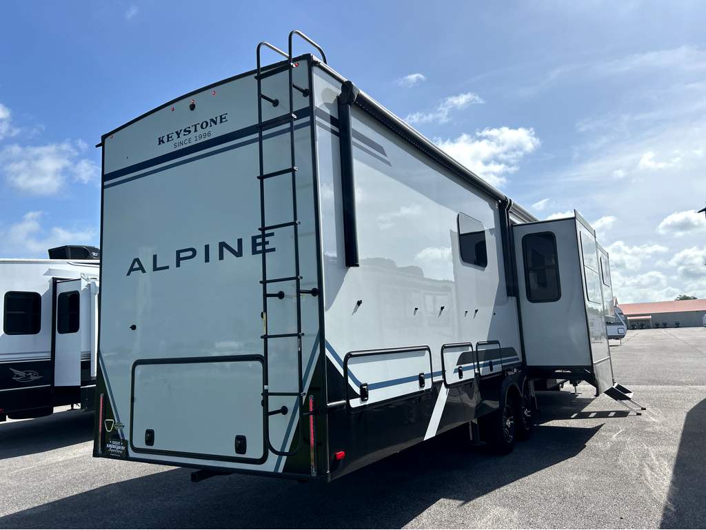 2026 Keystone ALPINE 3710FL - Image 4