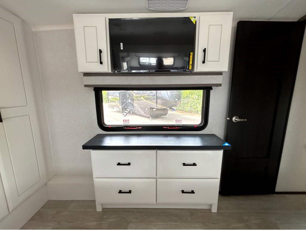 2026 JAYCO PINNACLE 32RLTS - Image 22