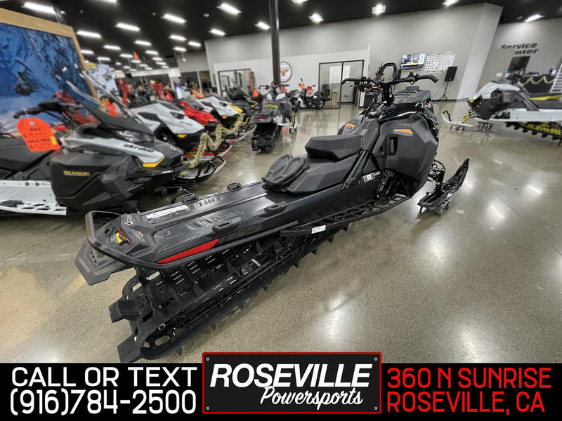 2025 Ski-Doo SUMMIT ADR W/EDGE 165 850 E-TEC 3.0 - Image 5