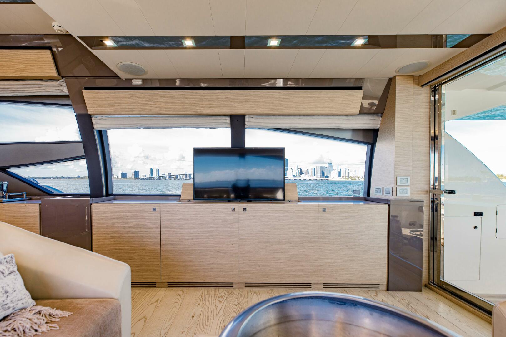 2017 Ferretti Yachts 750 - Image 47