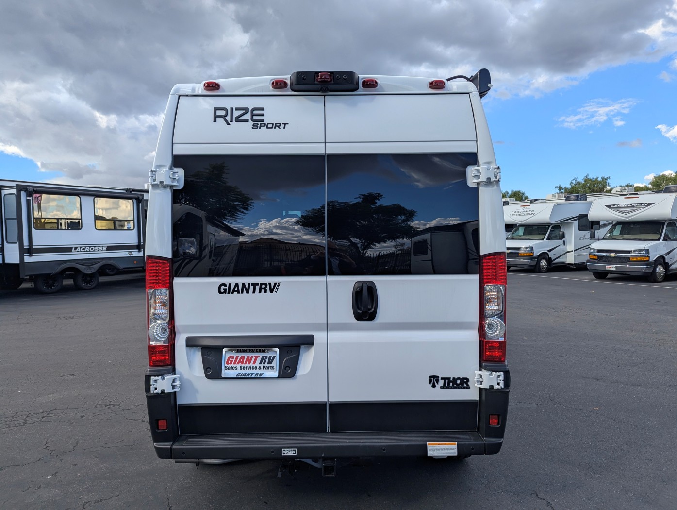 2026 Thor Motor Coach Rize 18GS - Image 5