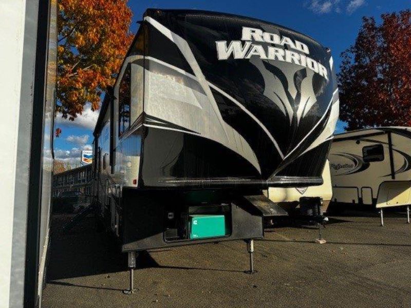 2020 Heartland Road Warrior RW 392 - Image 1
