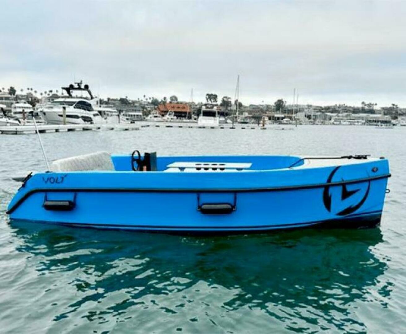 2024 Vision WX Tritoon - Image 14