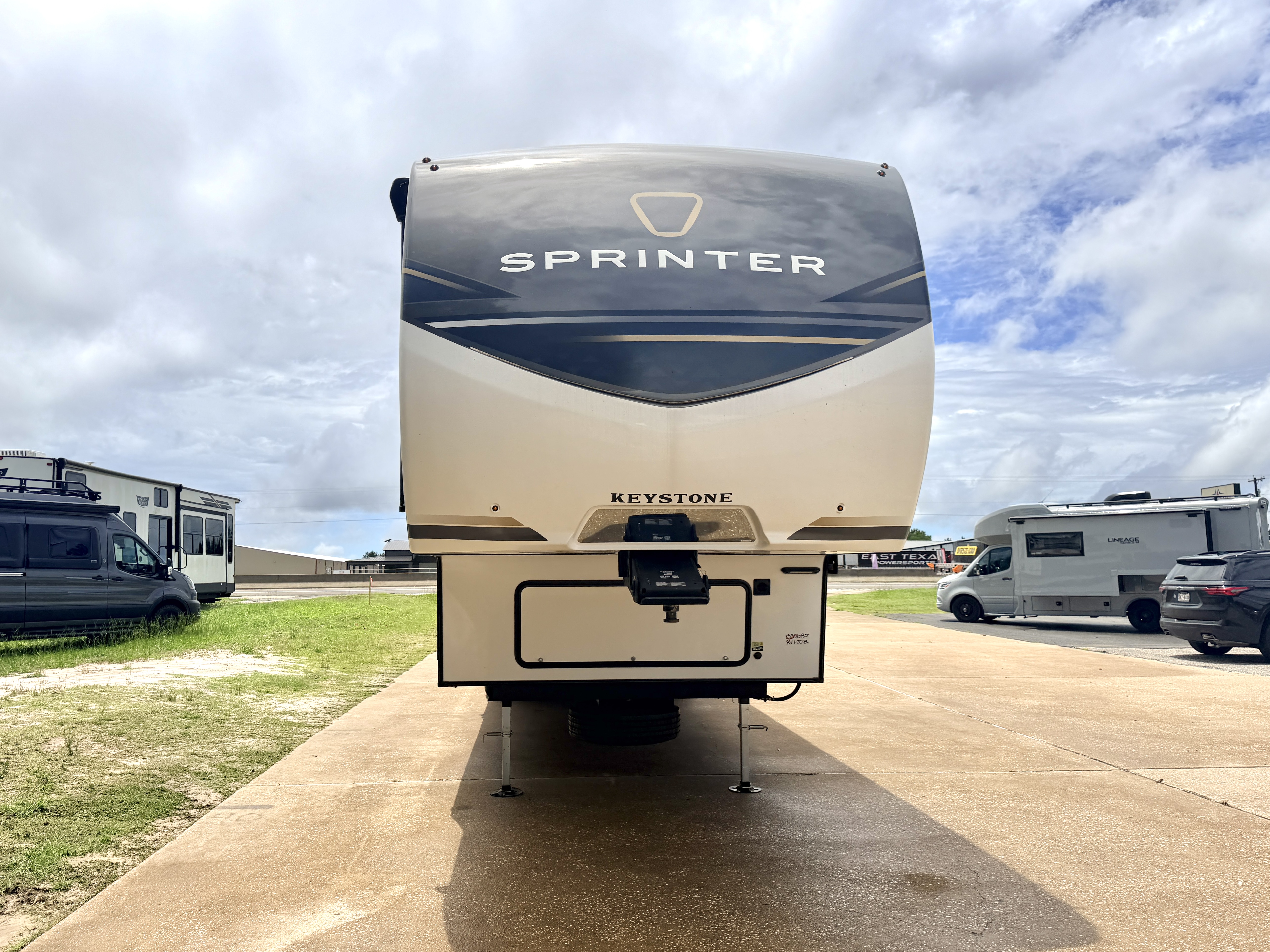 2026 Keystone Sprinter 3920DSL - Image 2