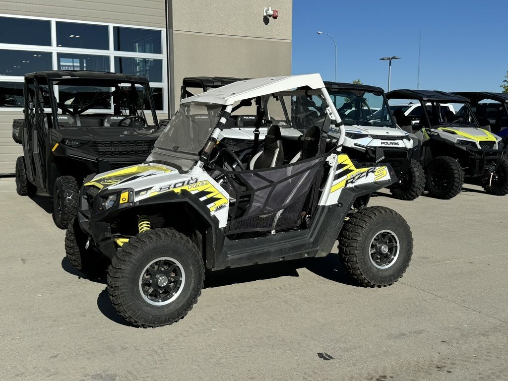 2014 Polaris® RZR® S 800 EPS White Lightning LE - Image 15
