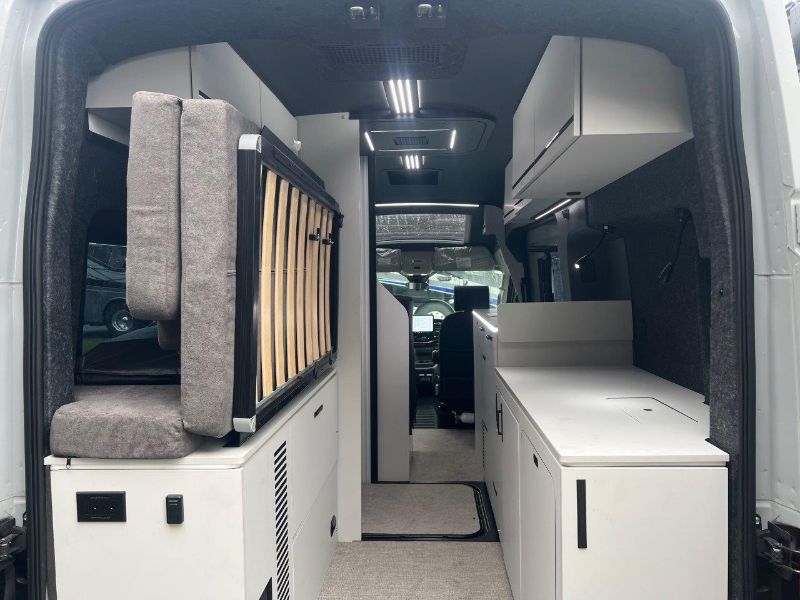 2026 Grand Design Lineage Series VT LVT1 - Image 7