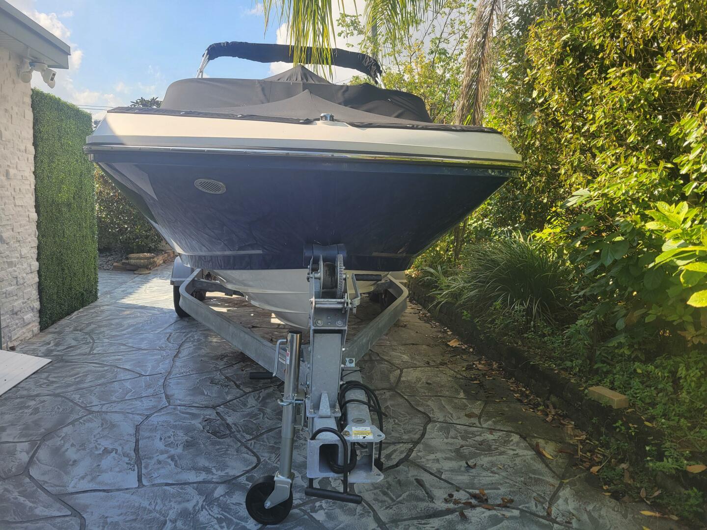 2023 Bayliner VR6 OB Base - Image 2