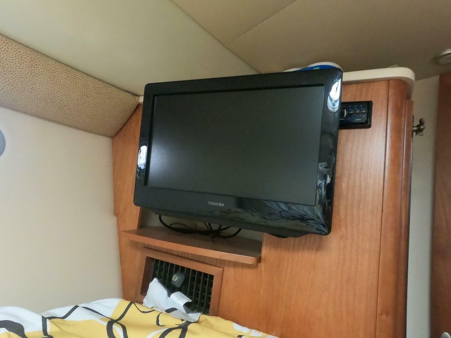 2003 Meridian 34 Convertible - Image 39