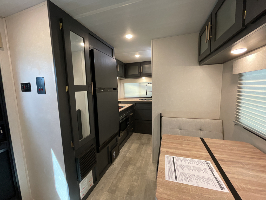 2024 Forest River R-Pod RP-194C - Image 5