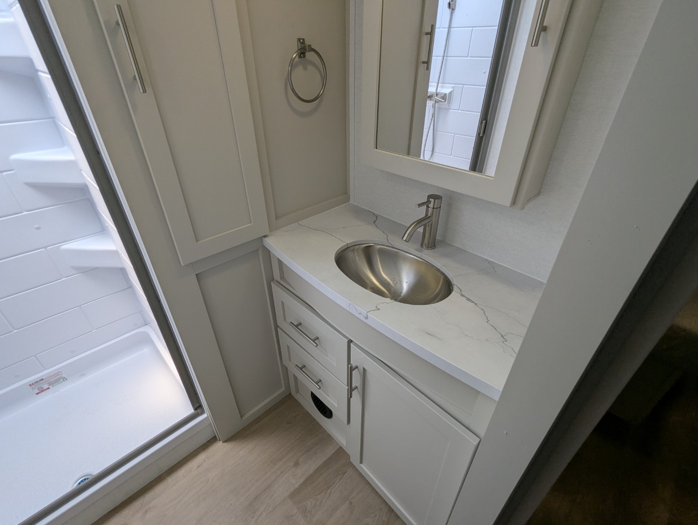2027 Alliance RV Avenue 29BH - Image 26