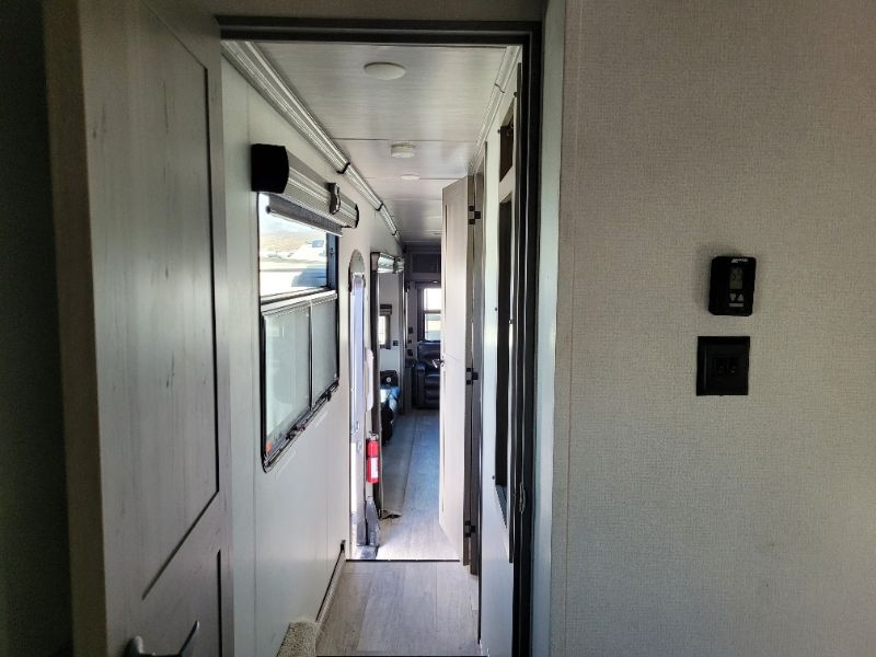 2021 Keystone Montana 3813MS - Image 24