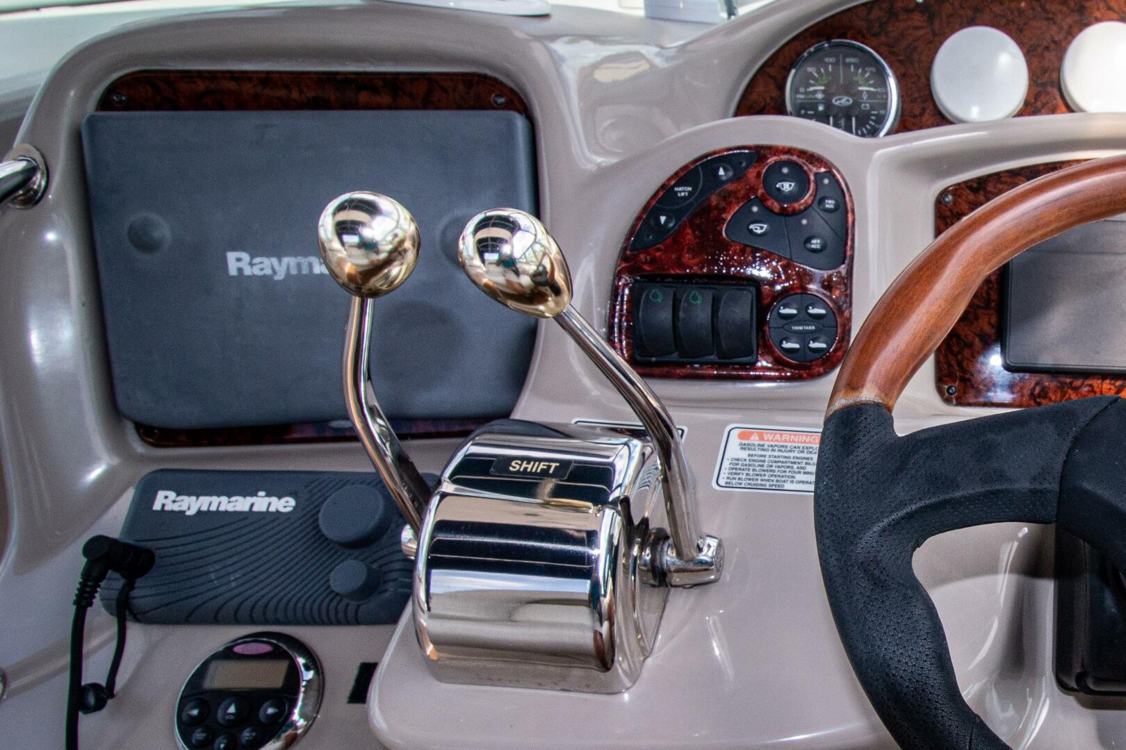 2006 Sea Ray - Image 12