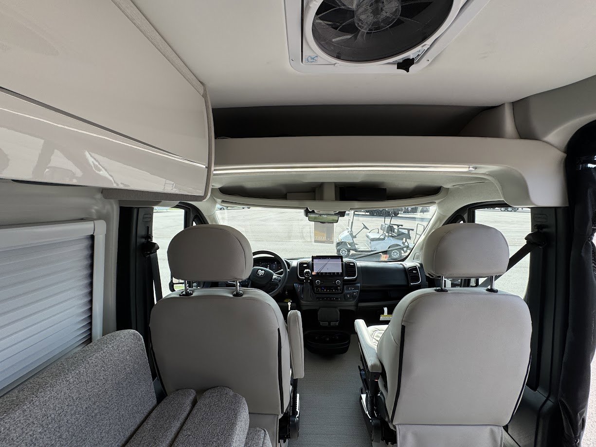 2026 THOR MOTOR COACH RIZE 18M - Image 9