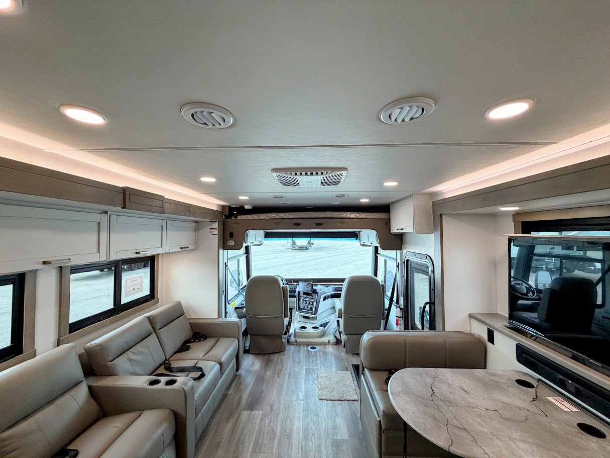 2027 JAYCO PRECEPT 36C - Image 75