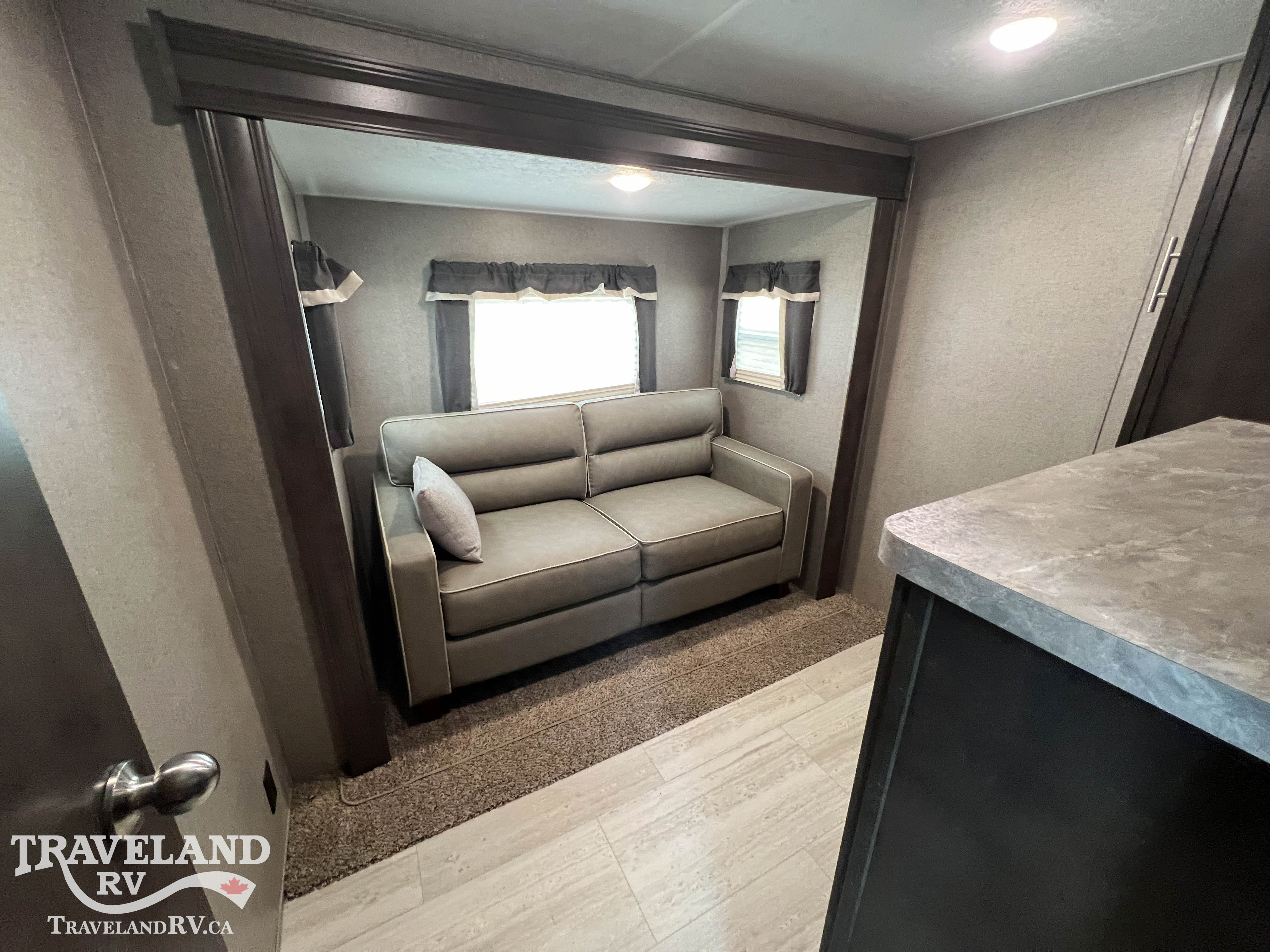 2020 Forest River Rockwood Signature Ultra Lite 2896MB - Image 21