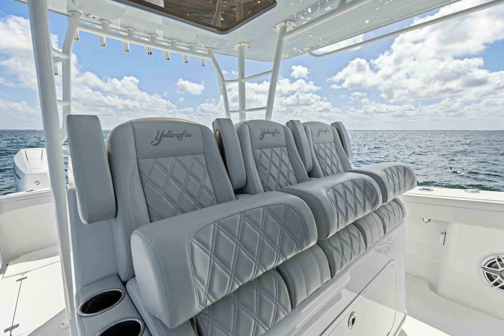 2024 Yellowfin 42 Offshore - Image 13