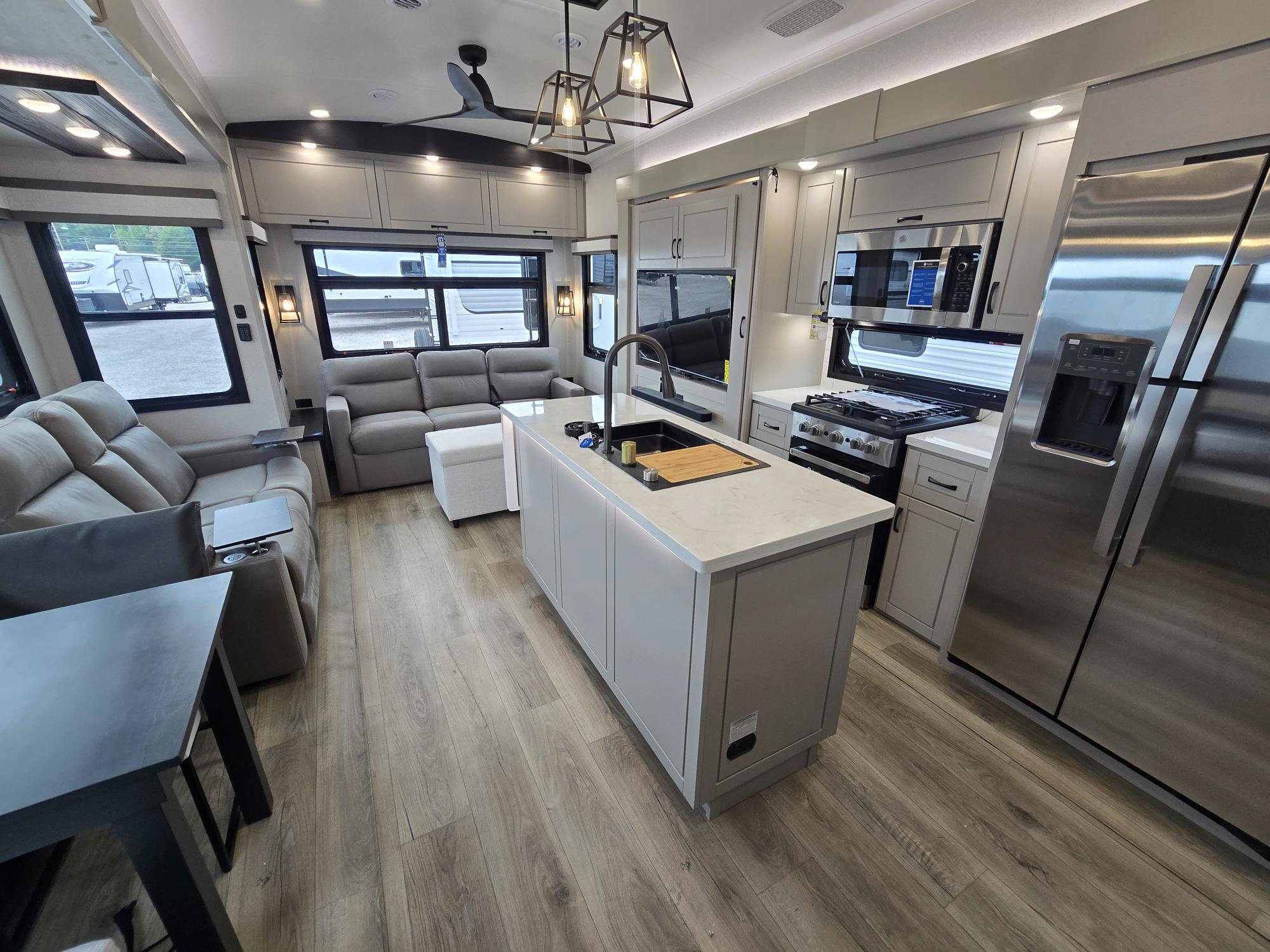2026 JAYCO NORTH POINT 310RLTS - Image 12