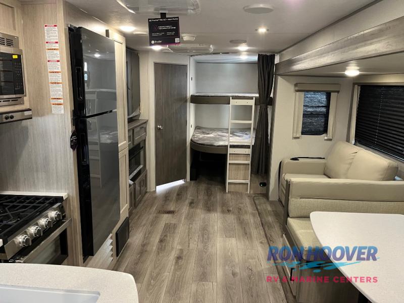 2026 COACHMEN CATALINA 273DBHCKLE - Image 5