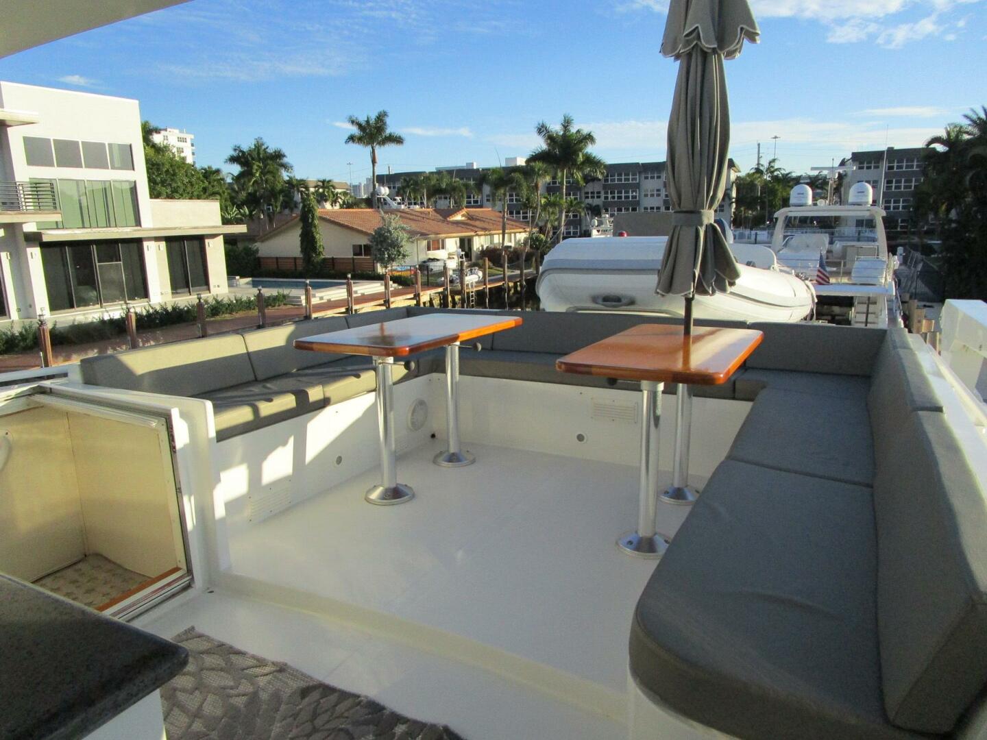 1990 Viking Cockpit Motor Yacht - Image 50