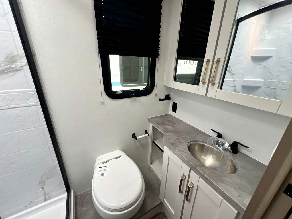 2027 JAYCO REDHAWK 27G - Image 15