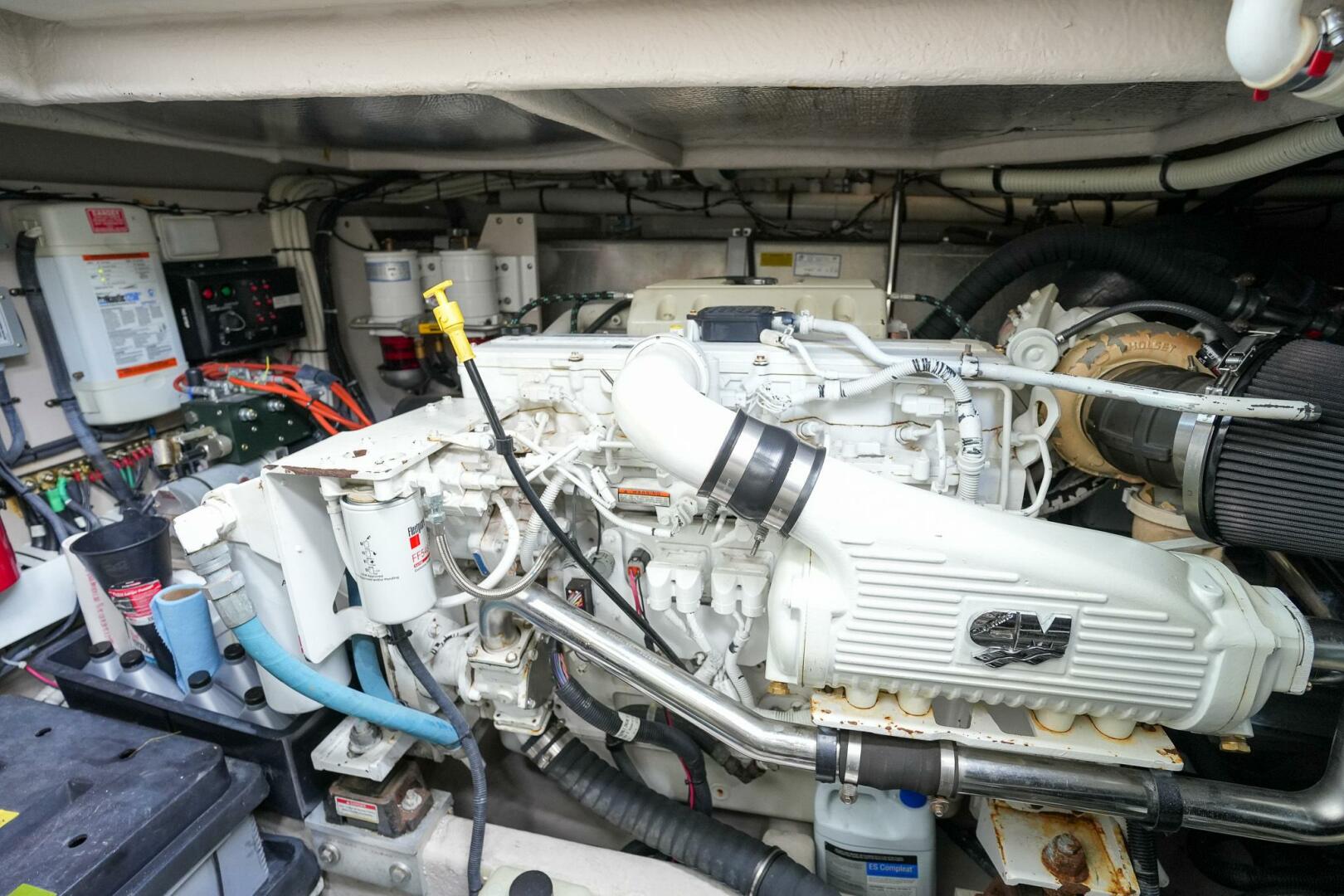 2010 Sea Ray 500 Sundancer - Image 38