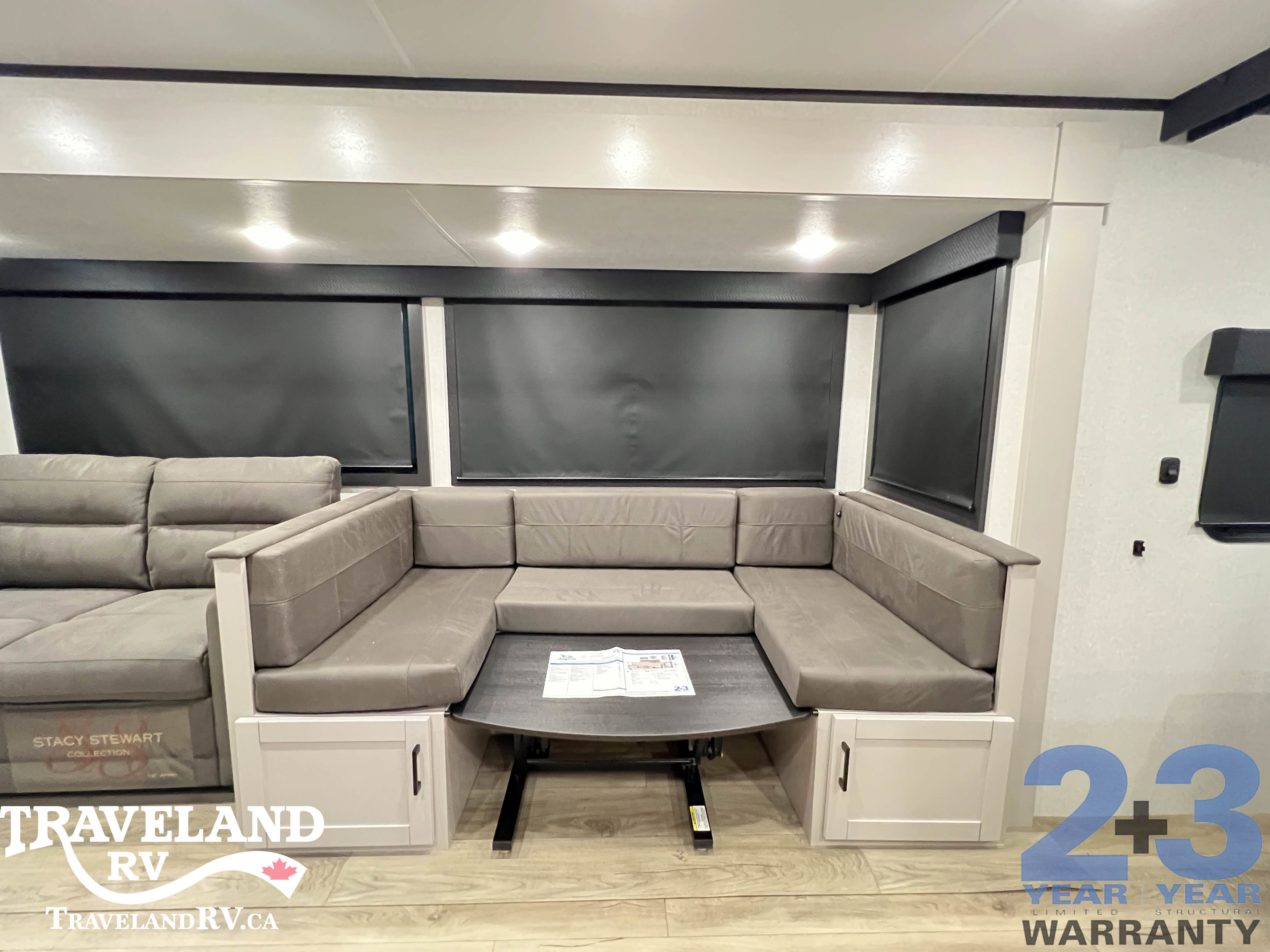 2026 Jayco Jay Feather 27BH - Image 20