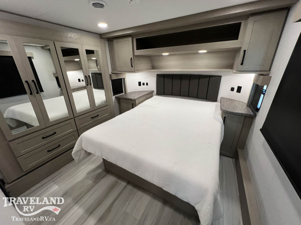 2025 Grand Design Momentum G-Class 320G - Image 35