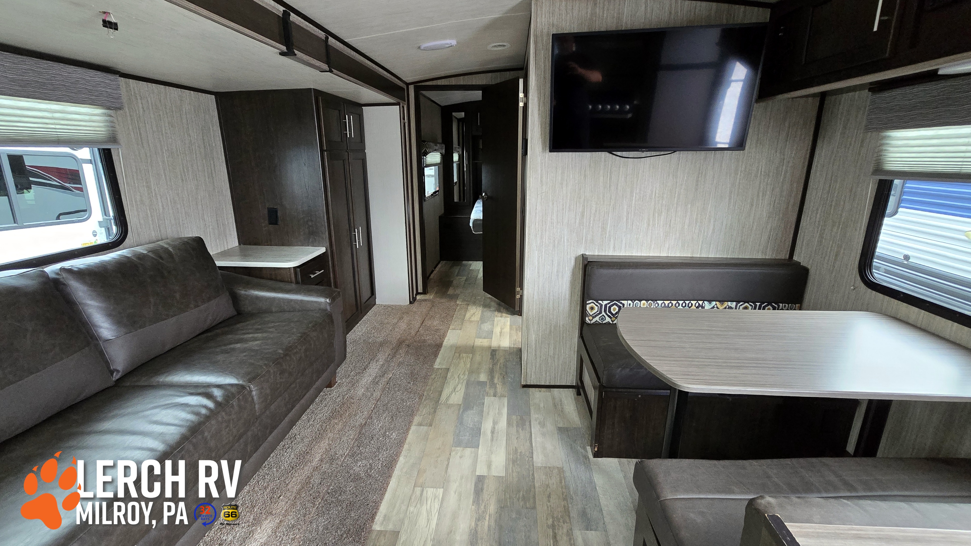 2019 Cruiser RV Fun Finder Xtreme Lite 24RK - Image 8