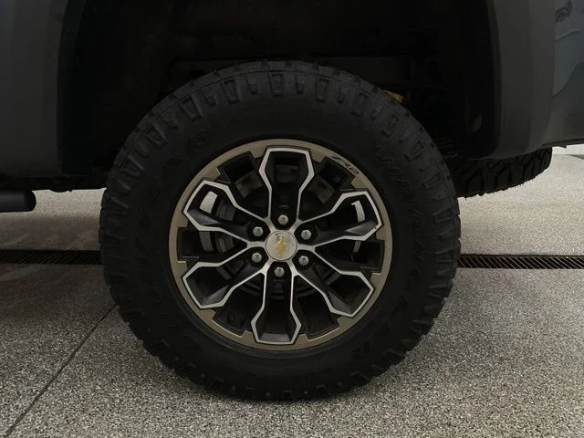 2019 Chevrolet Colorado Crew Cab ZR2 4WD T-Diesel - Image 10