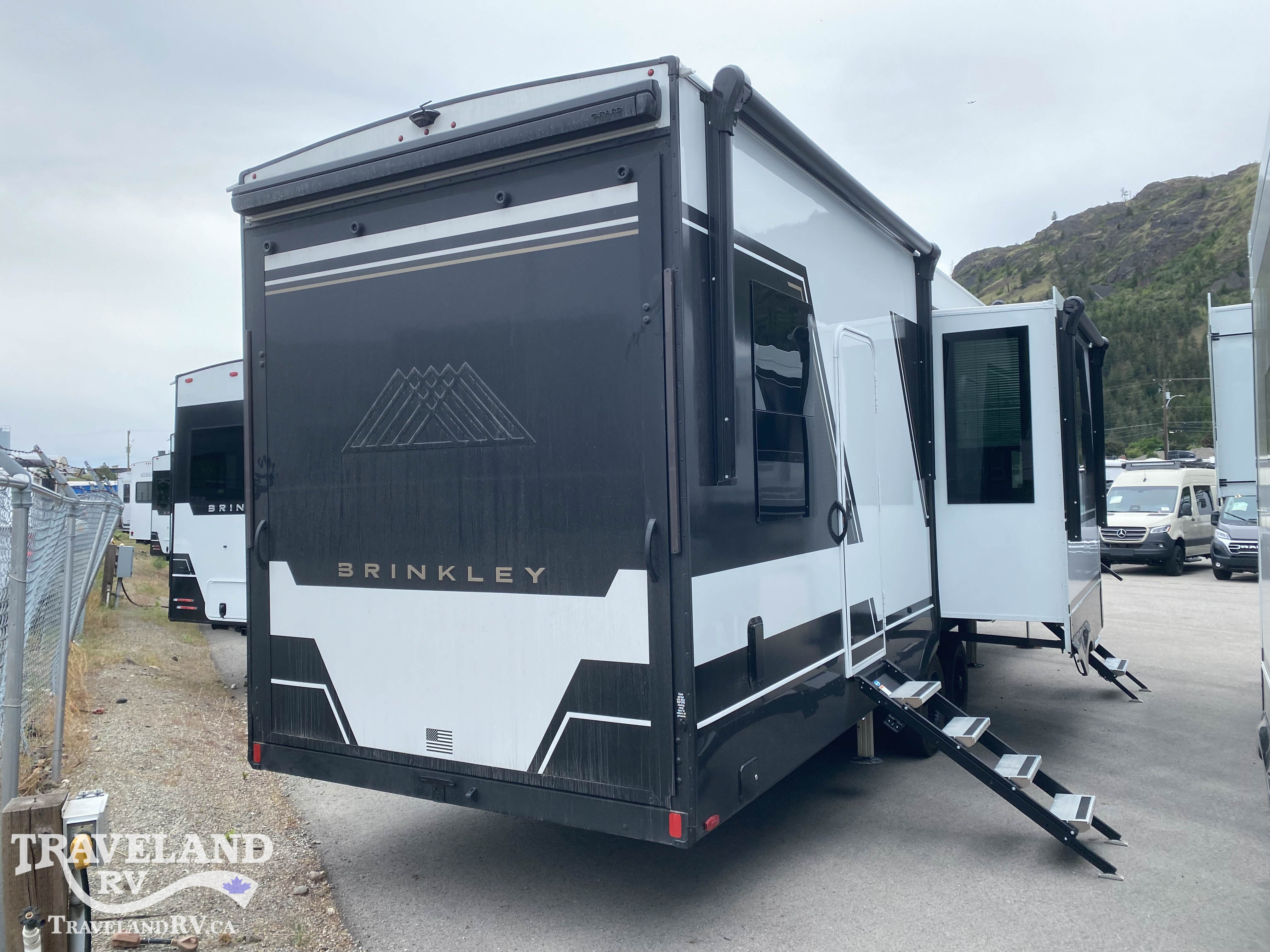 2026 BRINKLEY RV MODEL GX 3500X - Image 5