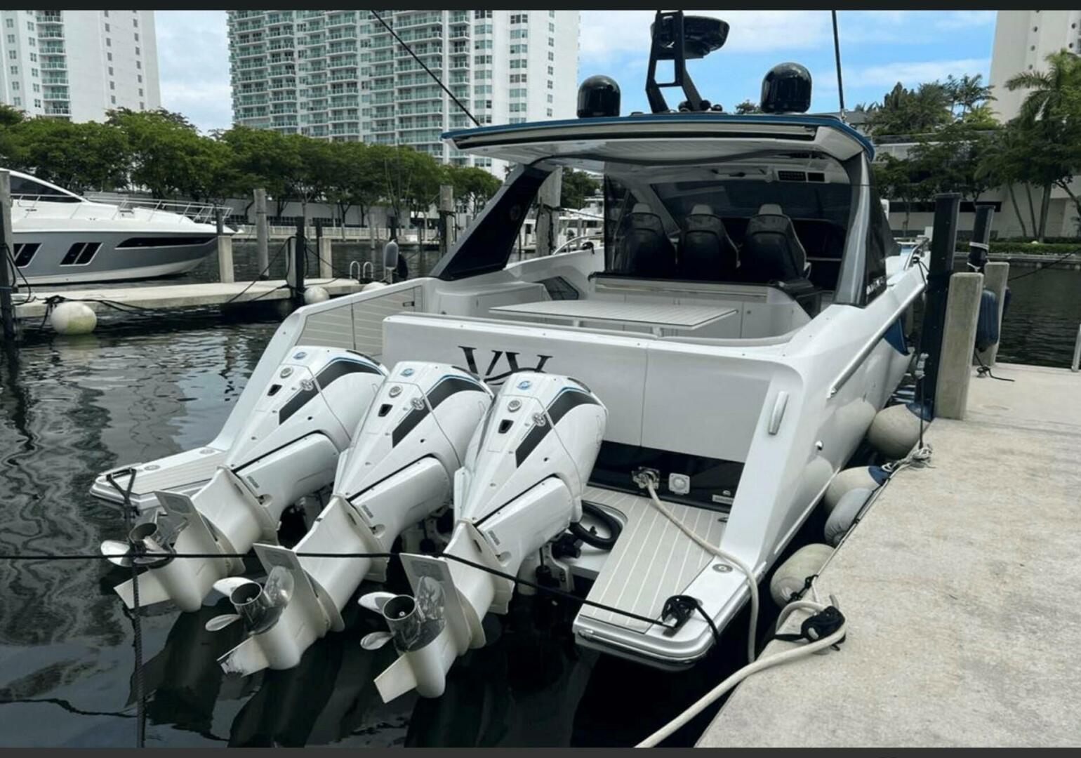 2022 Azimut Verve 42 - Image 2