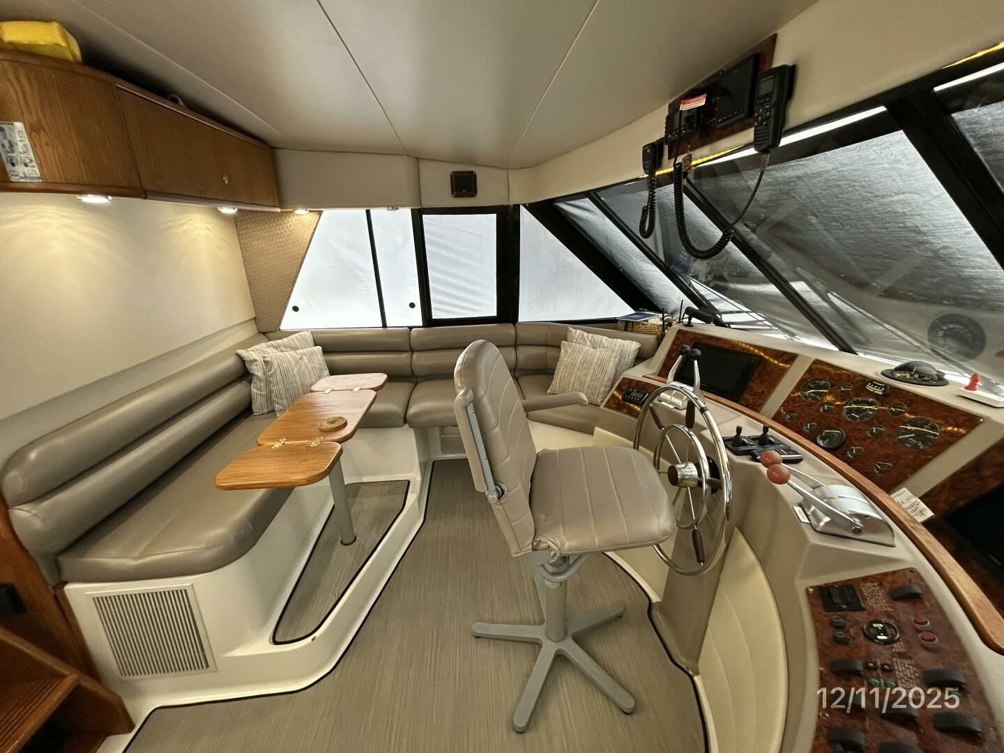 1998 Bayliner 4788 - Image 41