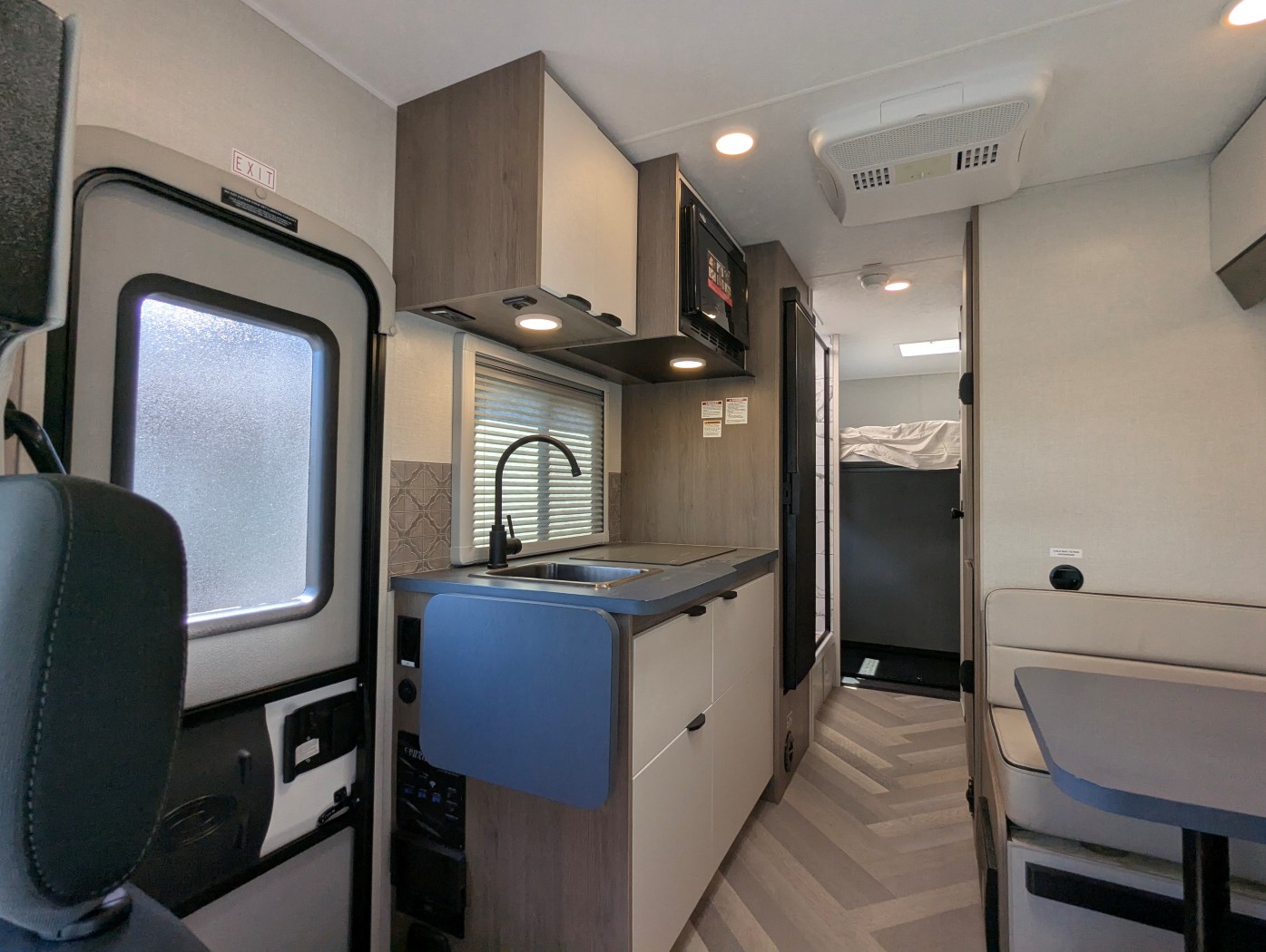 2025 Coachmen Cross Trail EV 20XG - Image 13