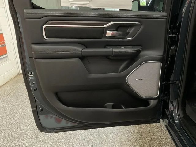 2026 Ram 1500 Laramie 4x4 Crew Cab 5'7" Box - Image 27