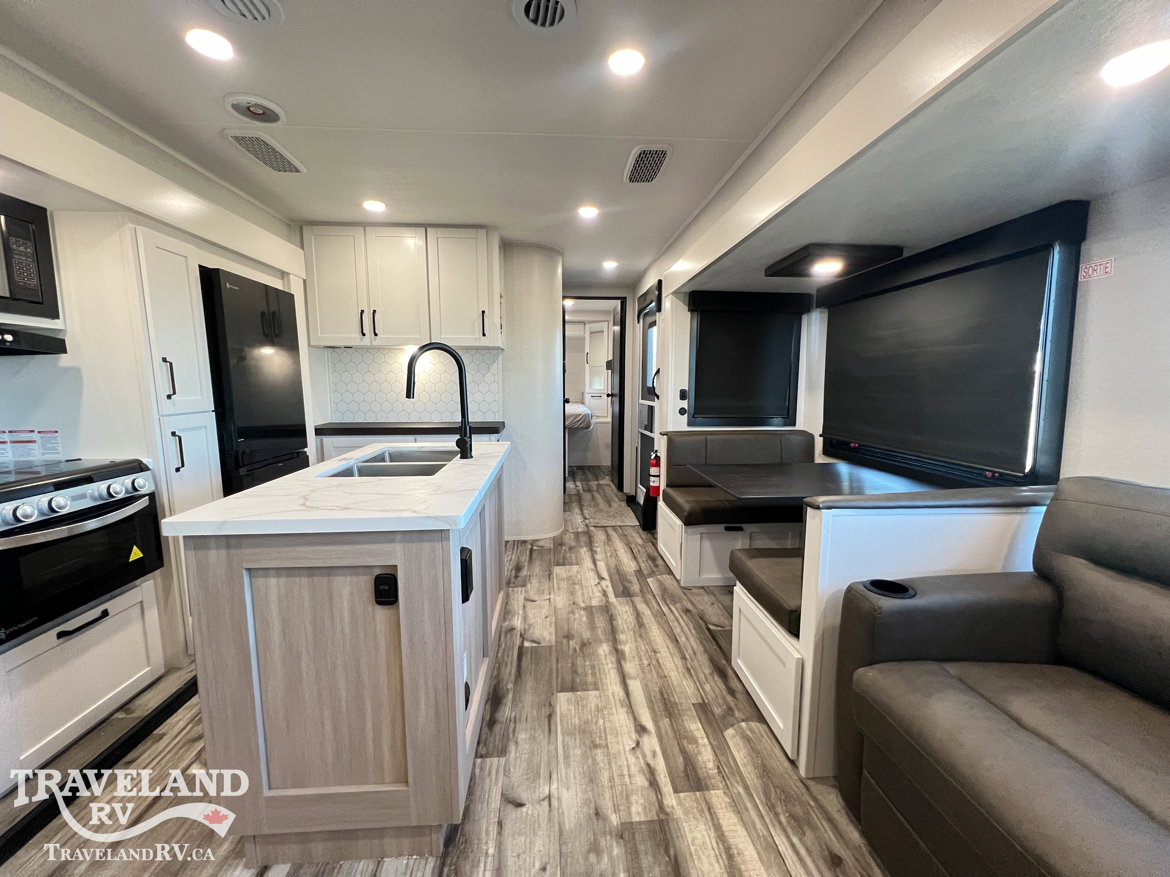 2026 Highland Ridge Roamer Light Duty 31TBTS - Image 29