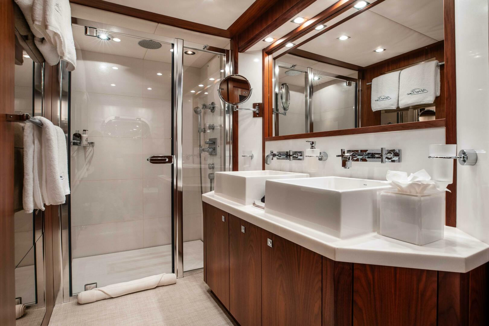 2010 Sunseeker 40m - Image 24