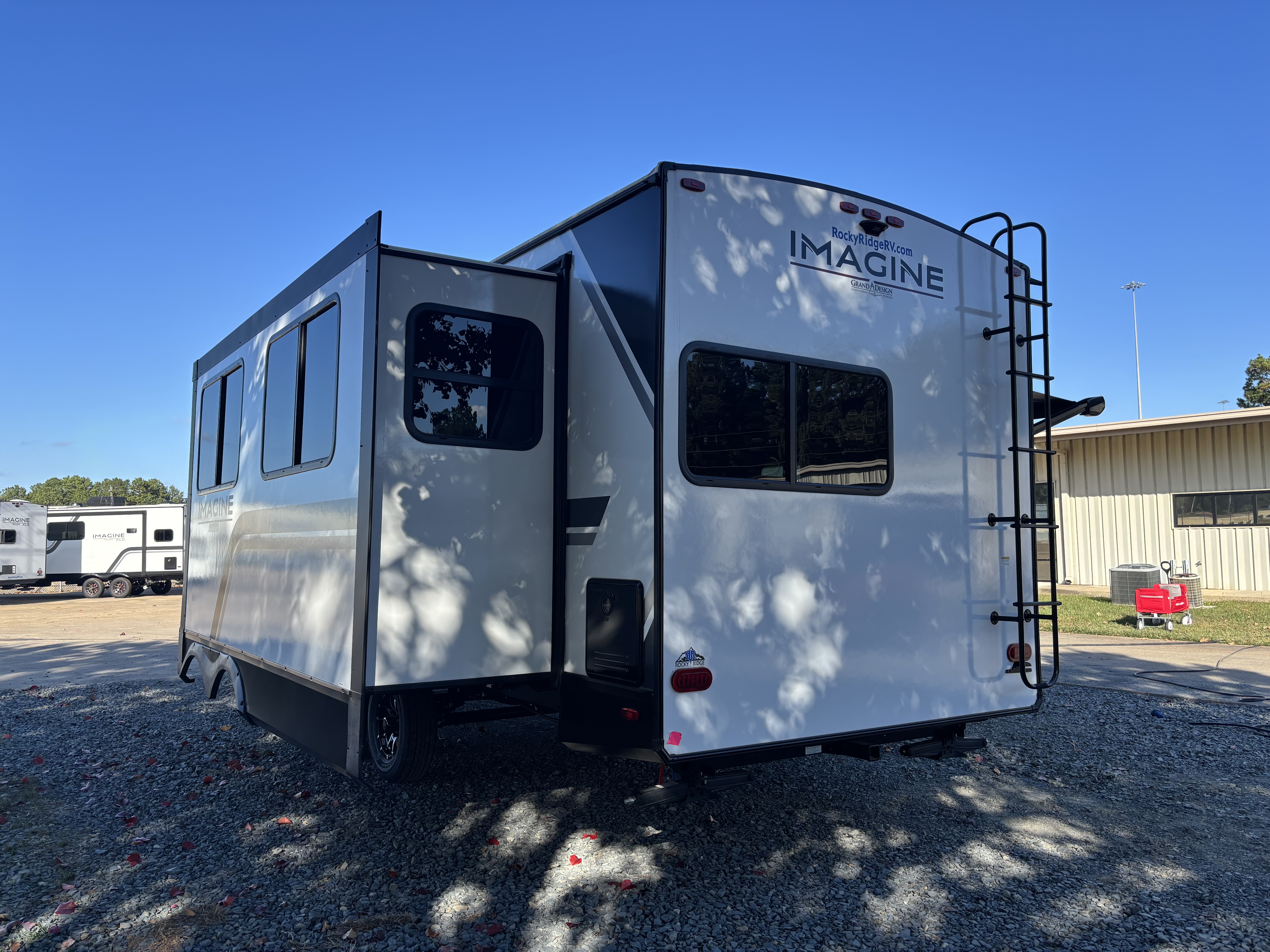 2026 Grand Design Imagine 2670MK - Image 6
