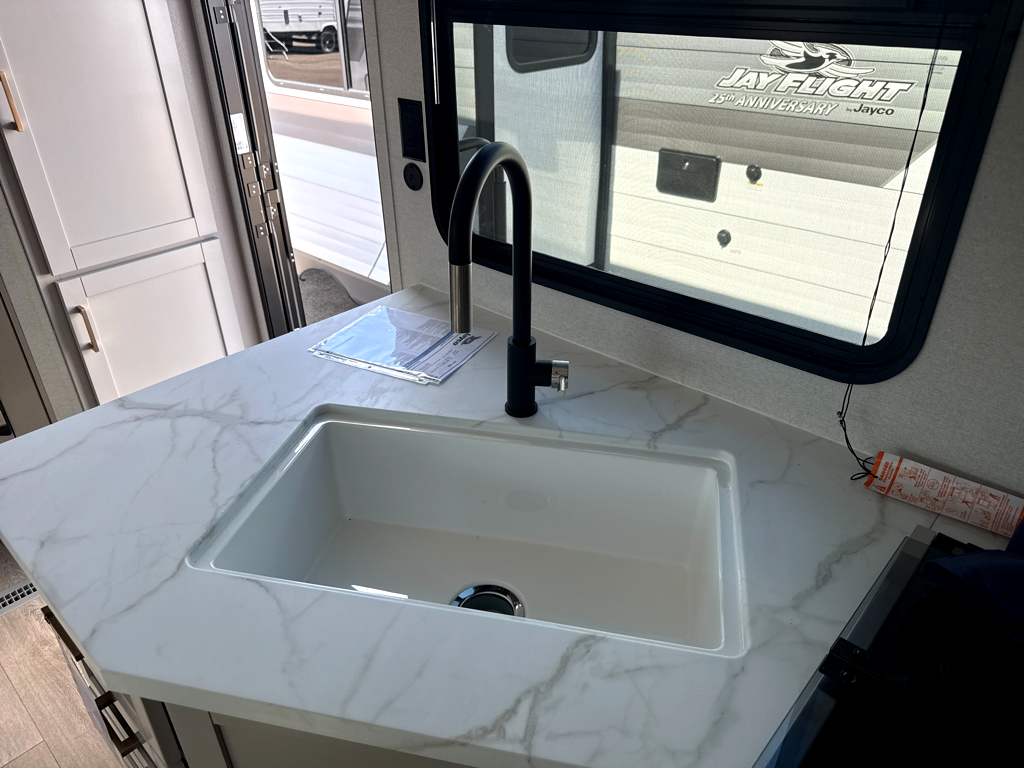 2027 JAYCO JAY FLIGHT 265MWS - Image 18