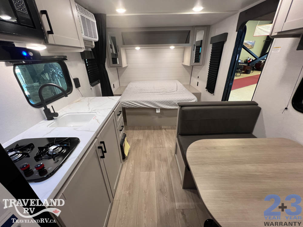2027 Jayco Jay Flight SLX 175FQW - Image 4