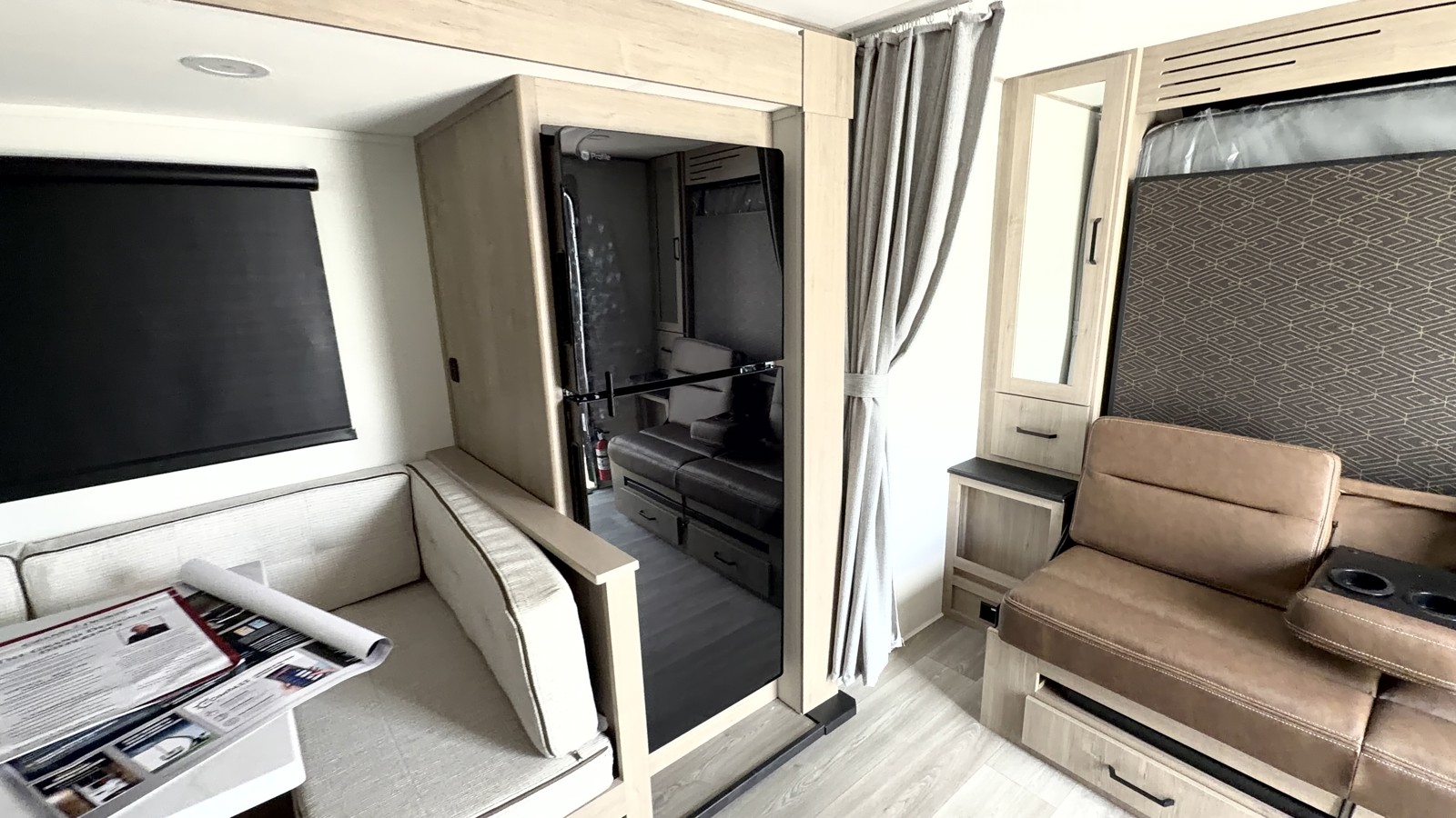 2026 GRAND DESIGN 21MBE - Image 33