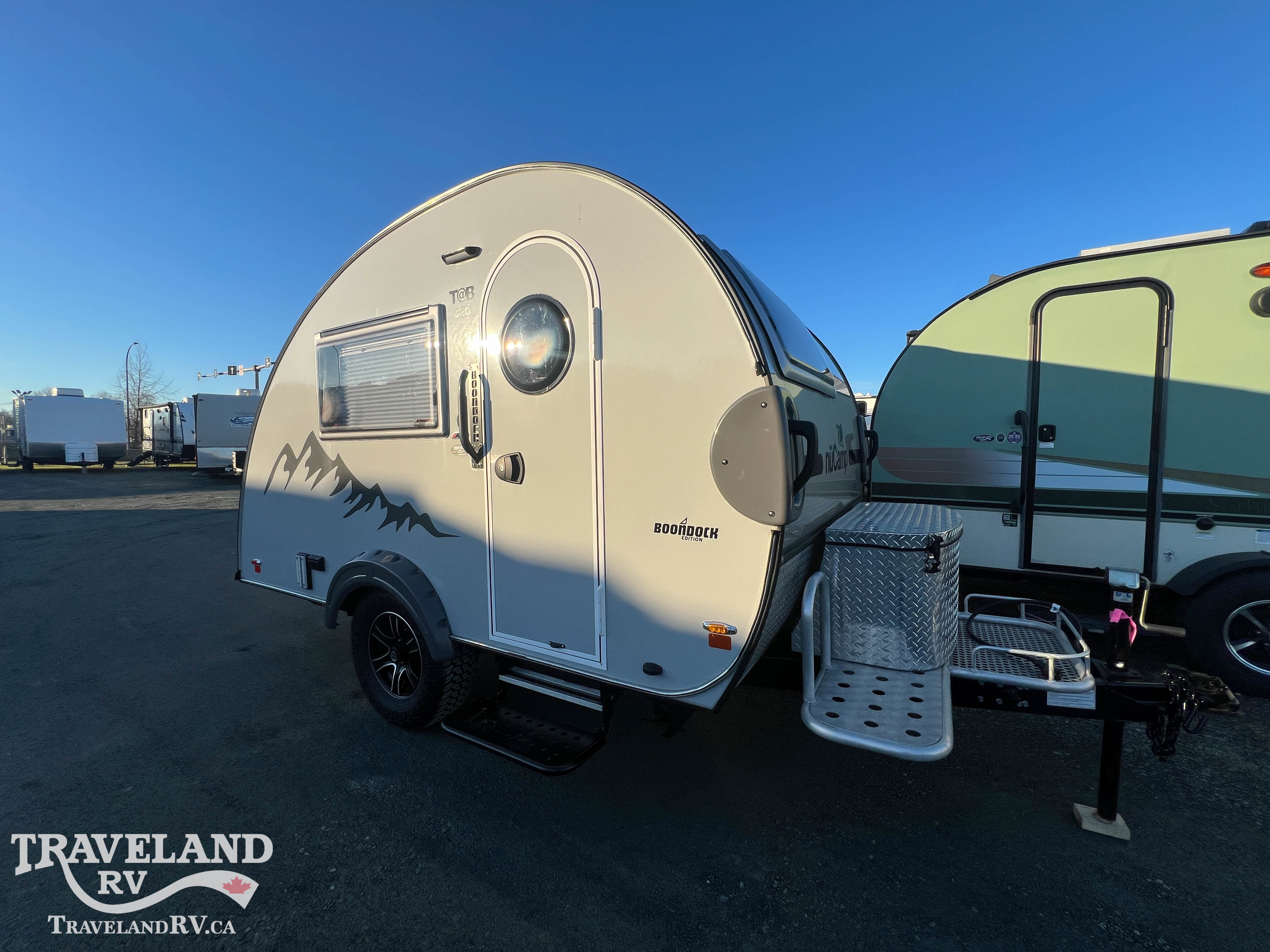2024 NuCamp TAB 320 S Boondock - Image 1