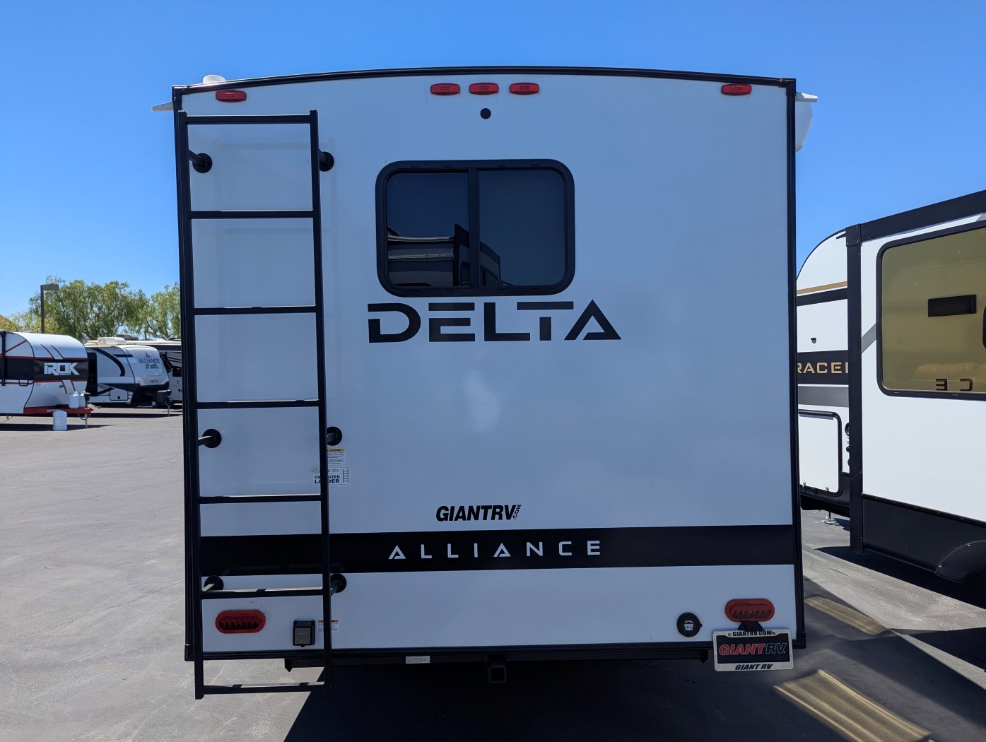 2027 Alliance RV Delta ML166 - Image 9