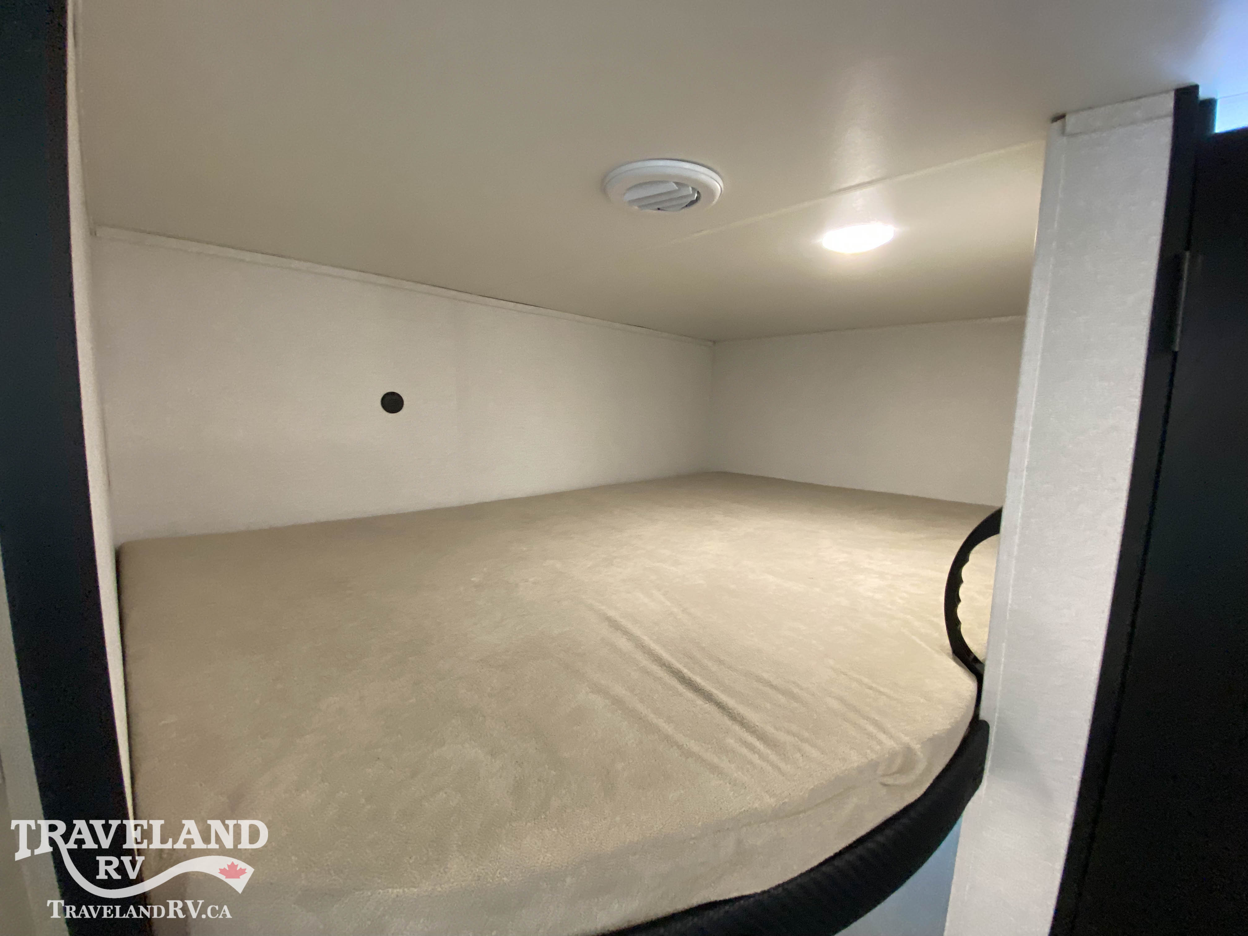 2027 Highland Ridge Colt 26DBS - Image 13