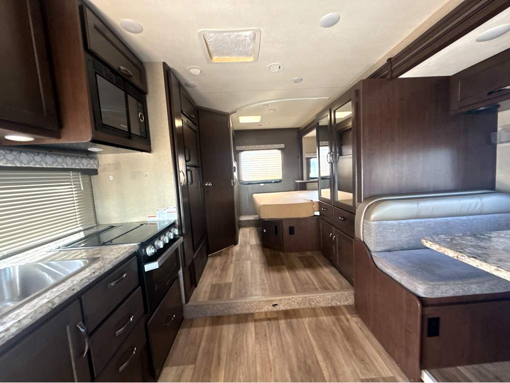 2019 Thor Motor Coach FREEDOM ELITE 24HE - Image 14