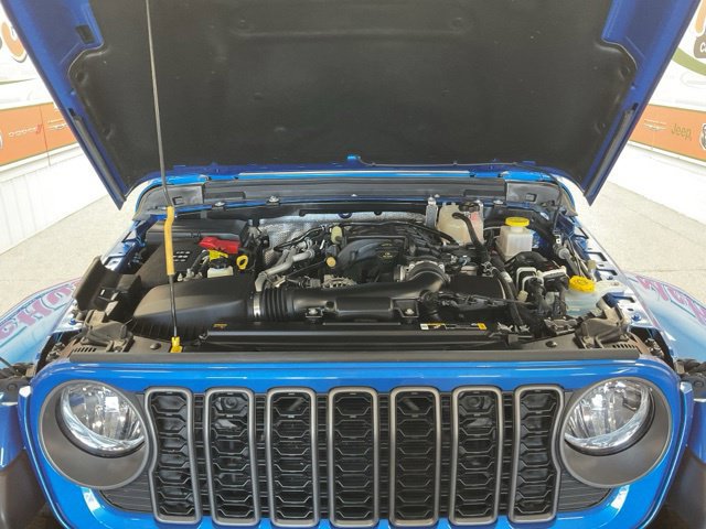 2025 Jeep Gladiator Sport S 4x4 - Image 11