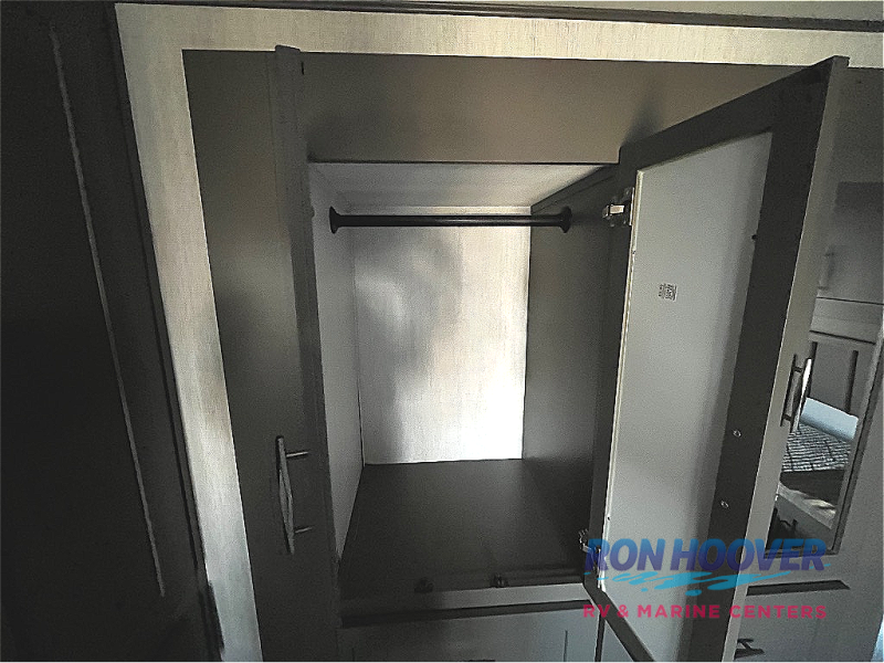 2024 GRAND DESIGN 355G - Image 13
