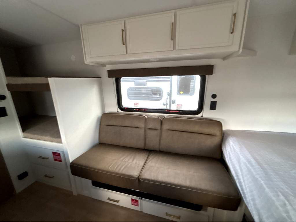 2026 GRAND DESIGN TRANSCEND 151BH - Image 8