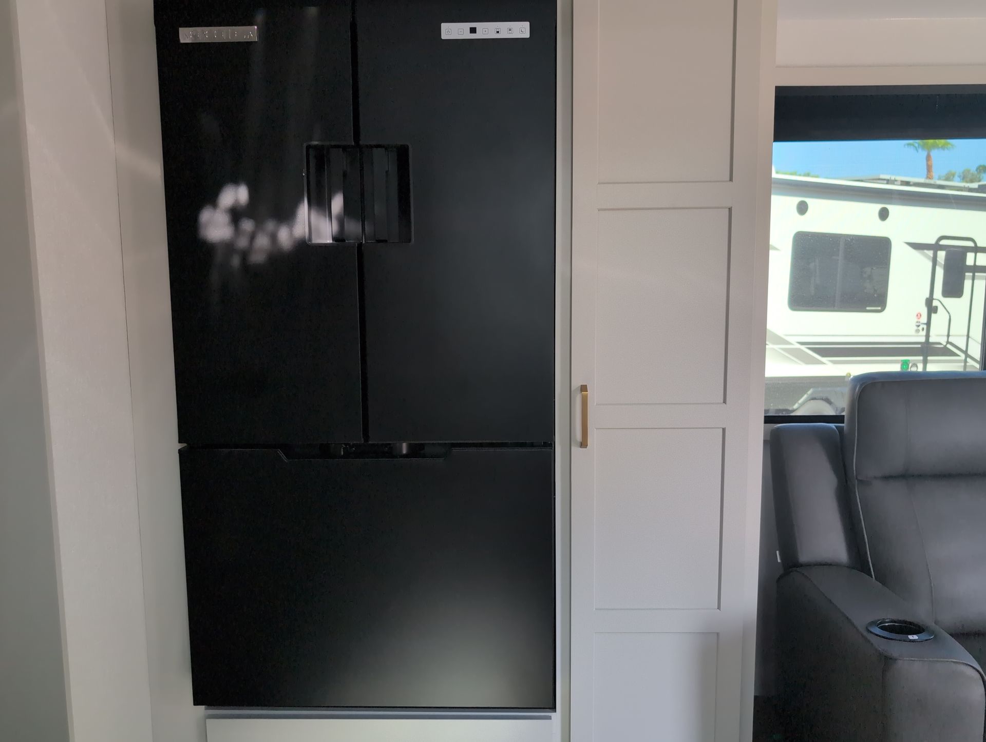 2027 GRAND DESIGN Momentum G-Class 363G - Image 13