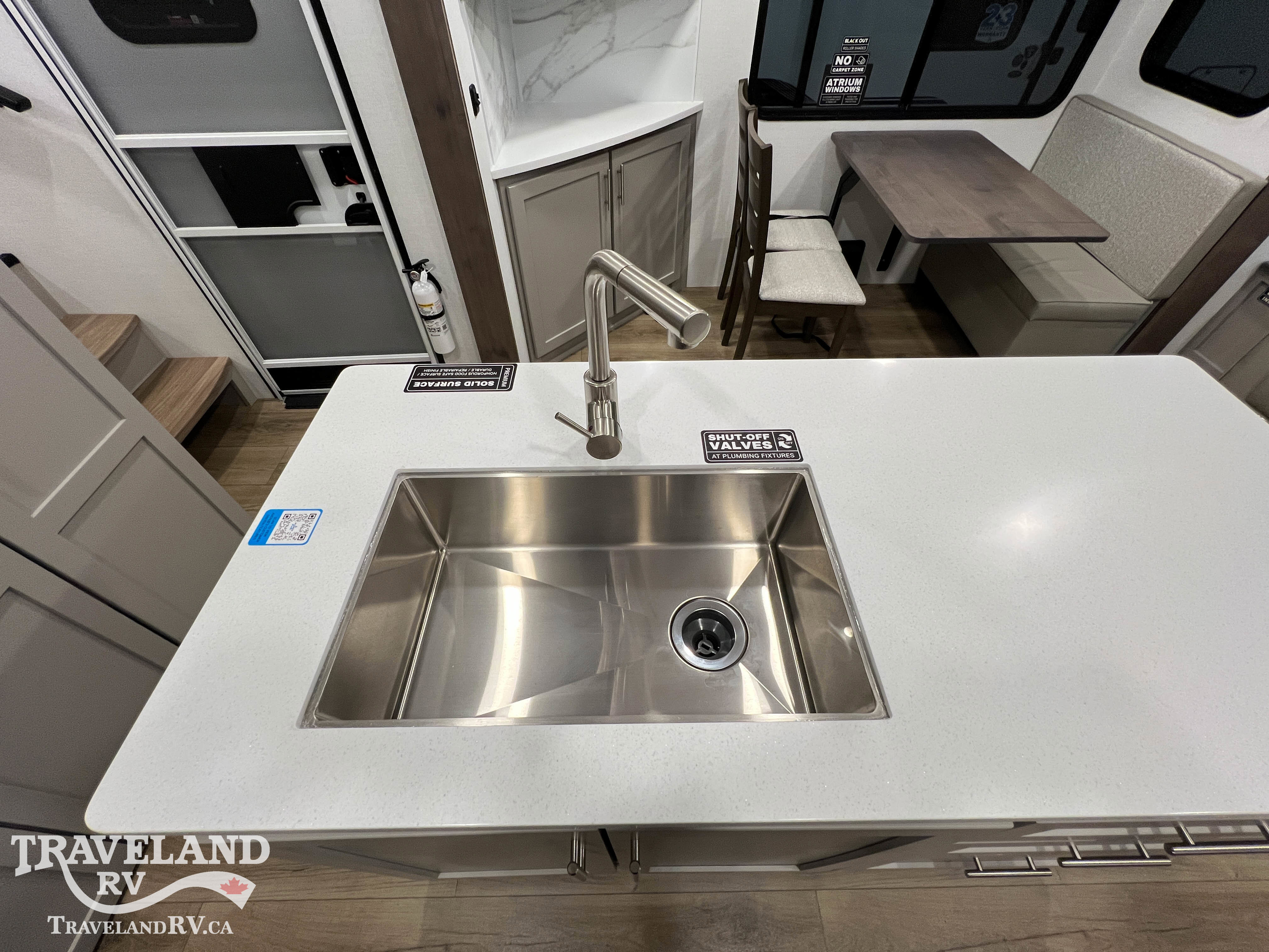 2026 Alliance RV AVENUE 25RL - Image 19