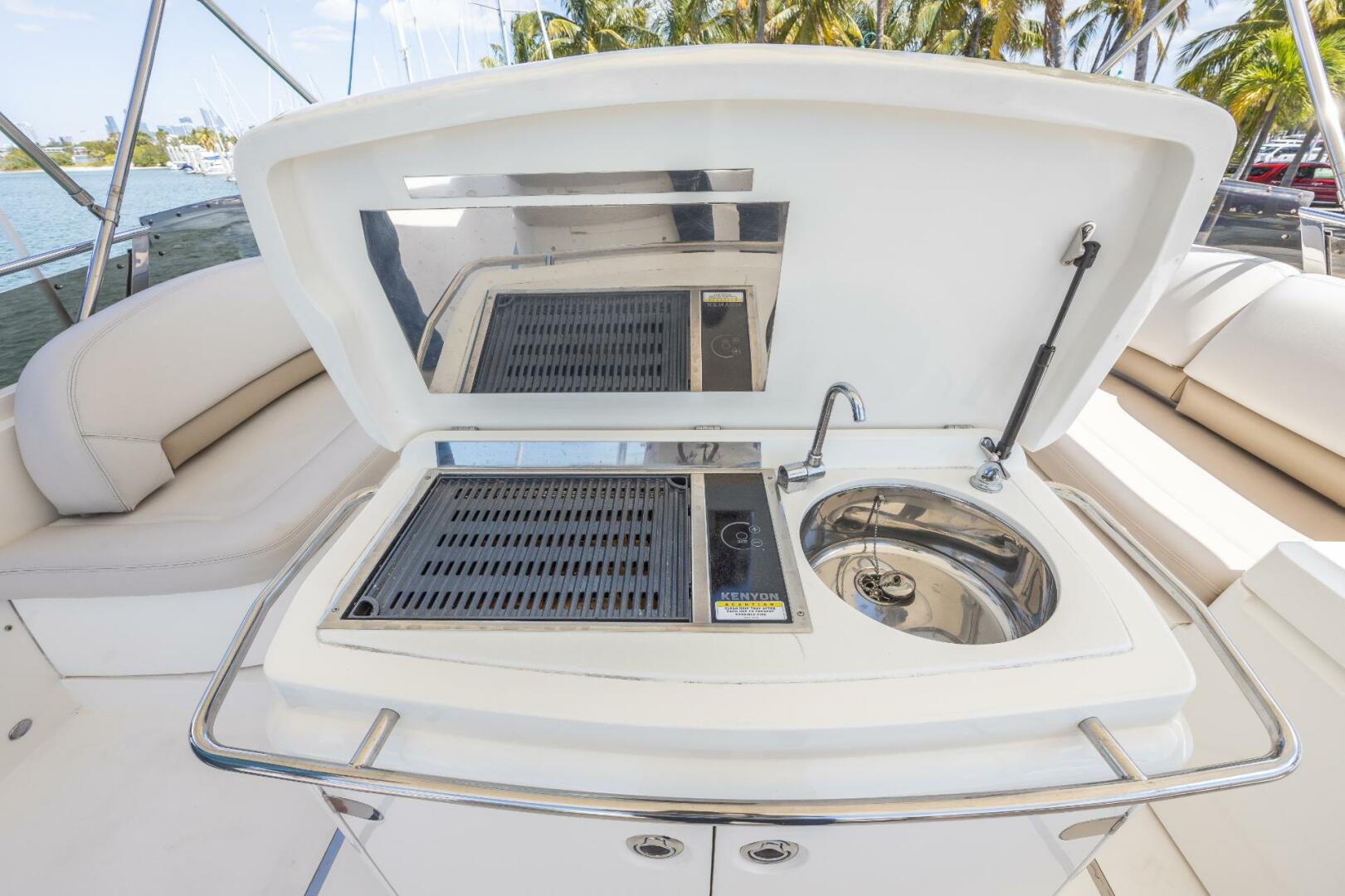 2008 Princess 58 Flybridge - Image 17